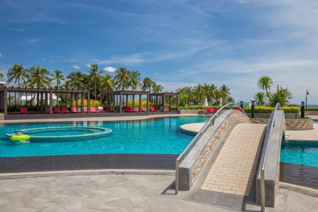 Ambassador City Jomtien Pattaya - Ocean Wing Hotel Nacsomtien Kültér fotó