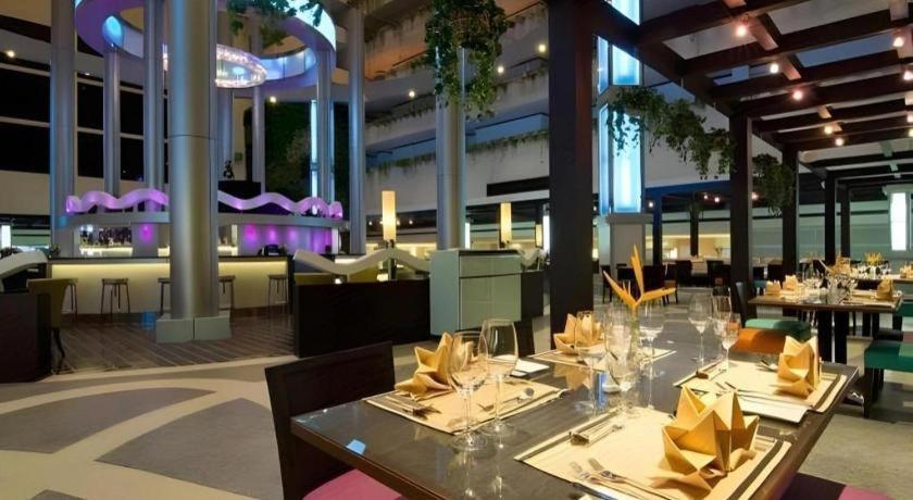 Ambassador City Jomtien Pattaya - Ocean Wing Hotel Nacsomtien Kültér fotó